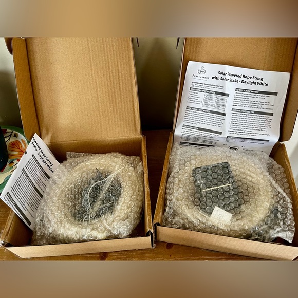 NIB 2pk Solar Lights for Outside by Pure Garden - Picture 1 of 11